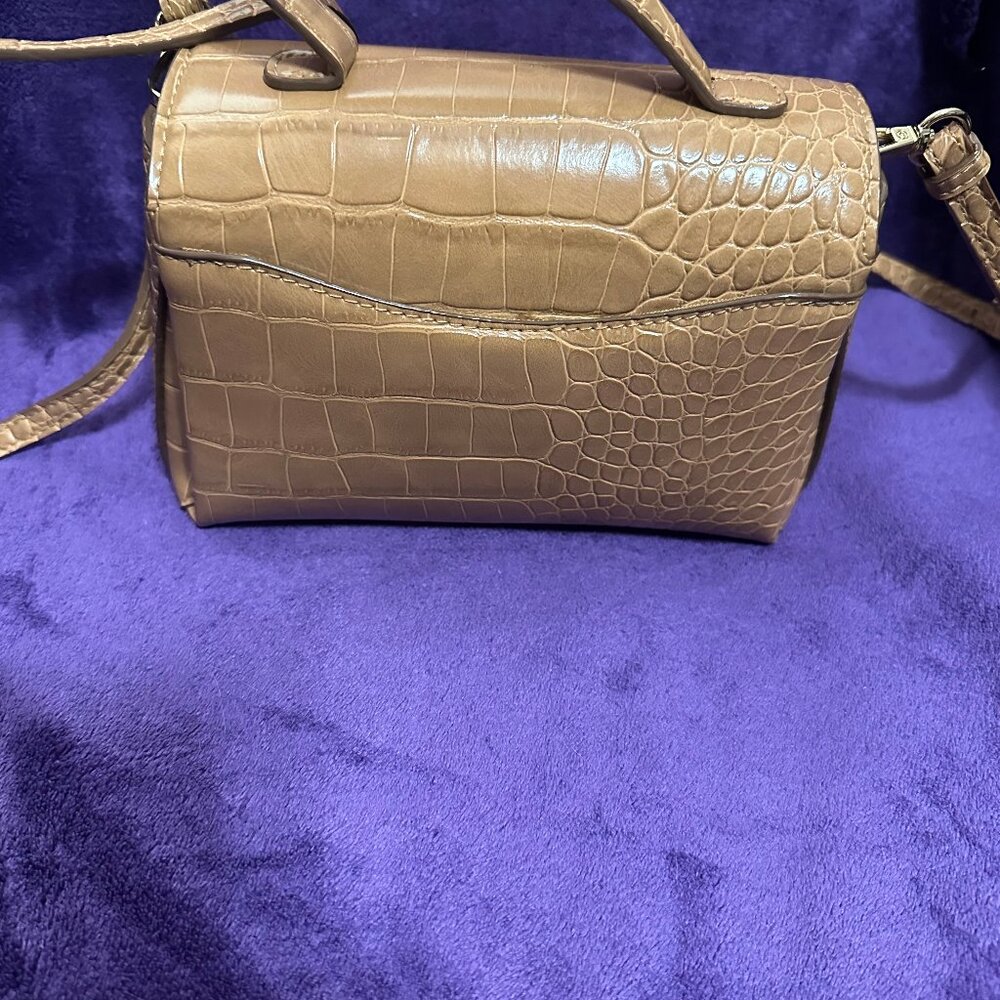 Purse - Picture 2 of 8